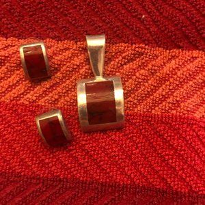 Silpada Sterling Silver Red and Black Pendant S0818 Retired & Earrings